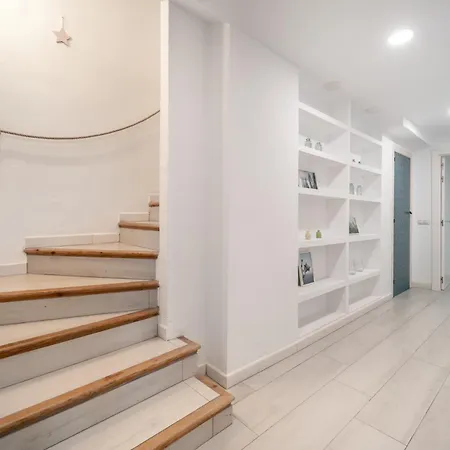 A Terrace With Sea View, 2 Bedrooms In